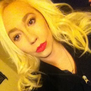 Meet your Posher, Sierra